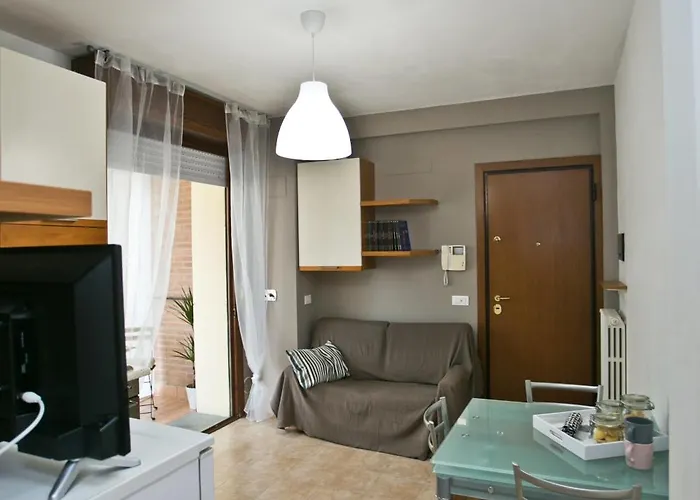 Aria - Intero Bilocale Ad Uso Esclusivo - Con Fatturazione