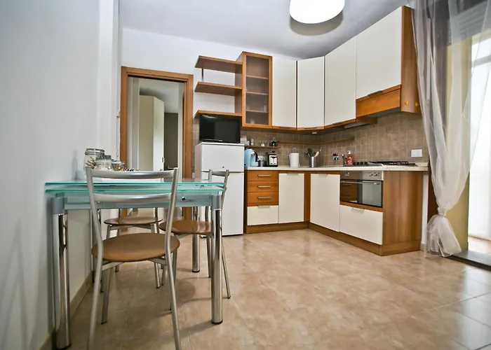 Aria - Intero Bilocale Ad Uso Esclusivo - Con Fatturazione